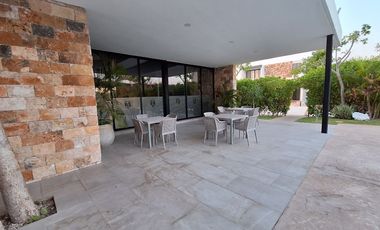 Casa en venta Mérida Yucatán, Privada Varena Living Tixcuytún