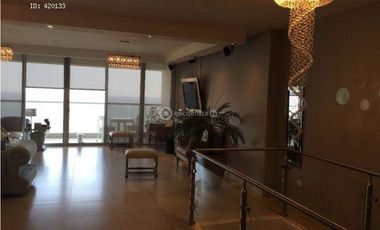 AV. BALBOA ALQUILO BELLO APTO. DUPLEX AMOBLADO