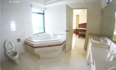 APARTAMENTO EN VENTA AV BALBOA PH MIRAMAR