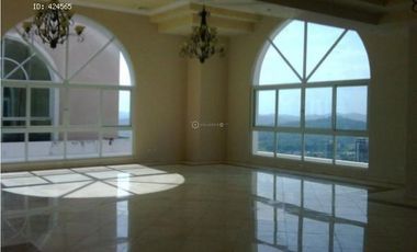 EN VENTA APRT EN AV BALBOA VISTA DEL MAR