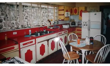 Vendo Hermosa casa con terreno para construcción.