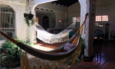 ALQUILO ESPECTACULAR CASA ALTOS DEL GOLF