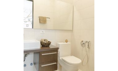 VENDE/ALQUILER CASA AMOB 5R 615M2 ALTOS DEL GOLF