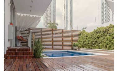 VENDE/ALQUILER CASA AMOB 5R 615M2 ALTOS DEL GOLF