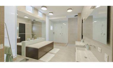 VENDE/ALQUILER CASA AMOB 5R 615M2 ALTOS DEL GOLF