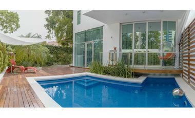 VENDE/ALQUILER CASA AMOB 5R 615M2 ALTOS DEL GOLF