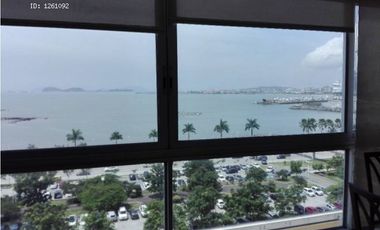 P.H. BAY FRONT - AV. BALBOA - AMOBLADO