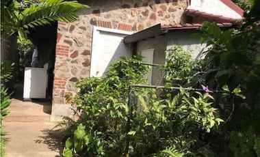 CASA ESQUINA EN BELLA VISTA 470 MTS