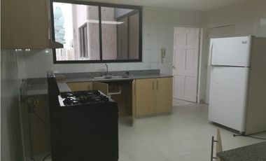 APARTAMENTO AV BALBOA 180MT TORRES DEL PACIFICO