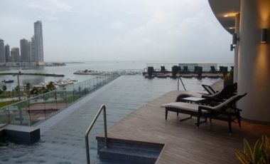 APARTAMENTO PH YACHT CLUB AV BALBOA