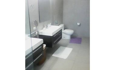 APARTAMENTO PH YACHT CLUB AV BALBOA