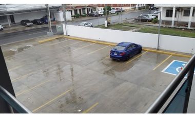 LOCAL COMERCIAL EN BELLA VISTA PLAZA COWES 100 MTS