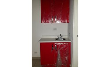 LOCAL COMERCIAL EN BELLA VISTA PLAZA COWES 200 MTS