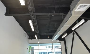 LOCAL COMERCIAL EN BELLA VISTA PLAZA COWES 200 MTS