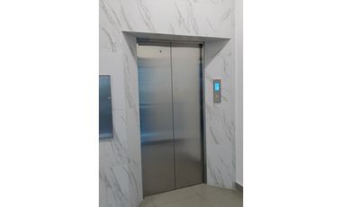 LOCAL COMERCIAL EN BELLA VISTA PLAZA COWES 200 MTS