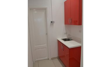 LOCAL COMERCIAL EN BELLA VISTA PLAZA COWES 200 MTS