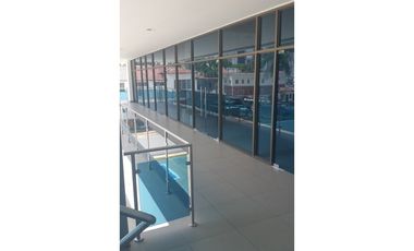 LOCAL COMERCIAL EN BELLA VISTA PLAZA COWES 200 MTS