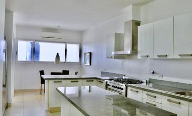 APARTAMENTO AVE. BALBOA PH WATERS OCEAN 269M2