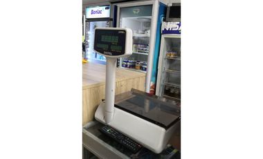 LOCAL COMERCIAL AMOBLADO  BELLA VISTA 112 M2