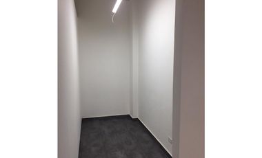 ALQUILO OFICINA EN AV. BALBOA