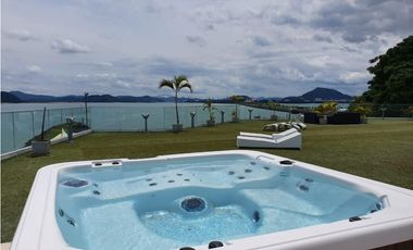 APARTAMENTO AMOBLADO  EN AMADOR CAUSEWAY