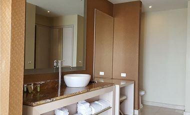 APARTAMENTO DE 274m2 EN ALQUILER