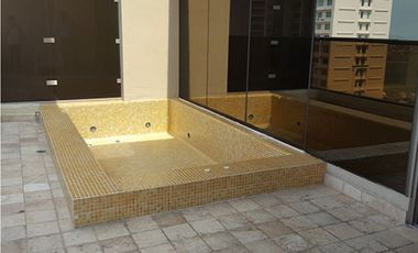 APARTAMENTO DE 274m2 EN ALQUILER