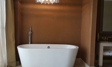 APARTAMENTO DE 274m2 EN ALQUILER