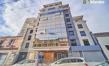 Oficina en Venta en Edificio Humberstone Piso 8