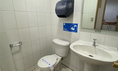 Oficina en Venta en Local Comercial Central - Vivar / San Martin