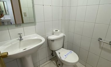 Oficina en Venta en Local Comercial Central - Vivar / San Martin