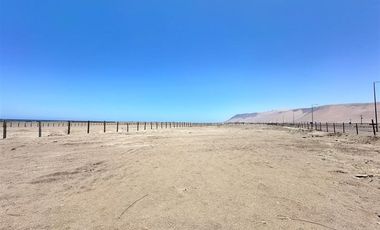Sitio en Venta en Playa Seremeño - costado ruta A1