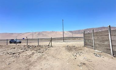 Sitio en Venta en Playa Seremeño - costado ruta A1