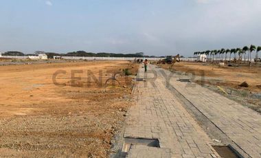 Venta de Terreno en Urb. Aires Norte, Samborondón