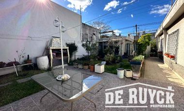 Casa en venta en Quilmes Oeste