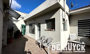 Casa en venta en Quilmes Oeste