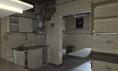 Local comercial en venta ubicado en Morón