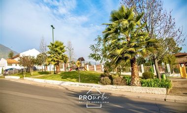 Casa en Venta en Condominio Cumbres de Peñalolén