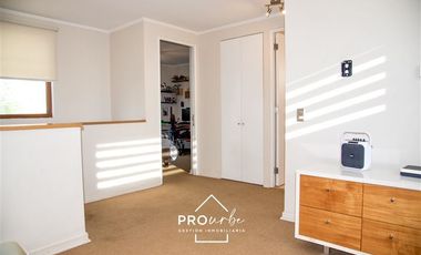 Casa en Venta en Condominio Cumbres de Peñalolén