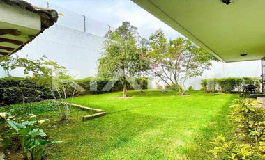 Casa en venta 3 cuadras de la Eloy Alfaro y Portugal