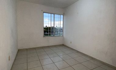 CASA EN REAL DEL VALLE, FRACC LA ARBOLEDA CON TERRAZA TECHADA