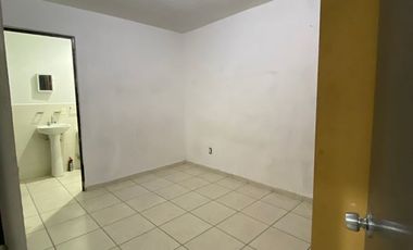 CASA EN REAL DEL VALLE, FRACC LA ARBOLEDA CON TERRAZA TECHADA