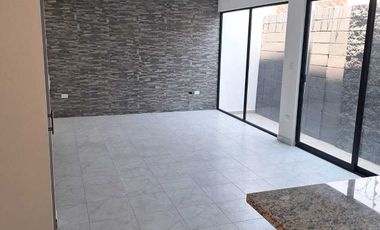 ESTRENA CASA EN EL 