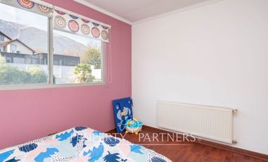 Oportunidad 6 dormitorios, condominio cerrado Macul Alto/Camino del Paisaje