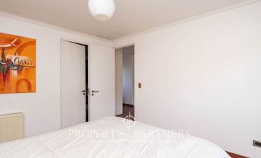 Oportunidad 6 dormitorios, condominio cerrado Macul Alto/Camino del Paisaje