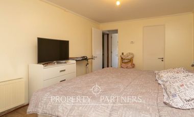 Oportunidad 6 dormitorios, condominio cerrado Macul Alto/Camino del Paisaje