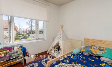 Oportunidad 6 dormitorios, condominio cerrado Macul Alto/Camino del Paisaje