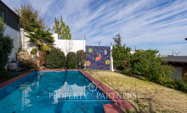 Oportunidad 6 dormitorios, condominio cerrado Macul Alto/Camino del Paisaje