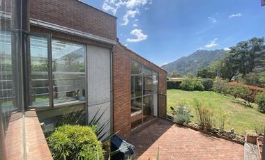 VENTA de CASAS en LA CALERA