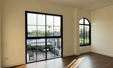 4 Bedroom House for sale at Rung Arun Harmony